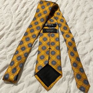 Gold and blue Nordstrom men’s shop tie